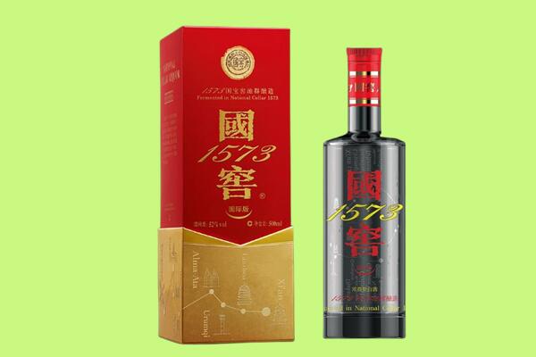 乌兰察布商都县回收国窖1573.jpg